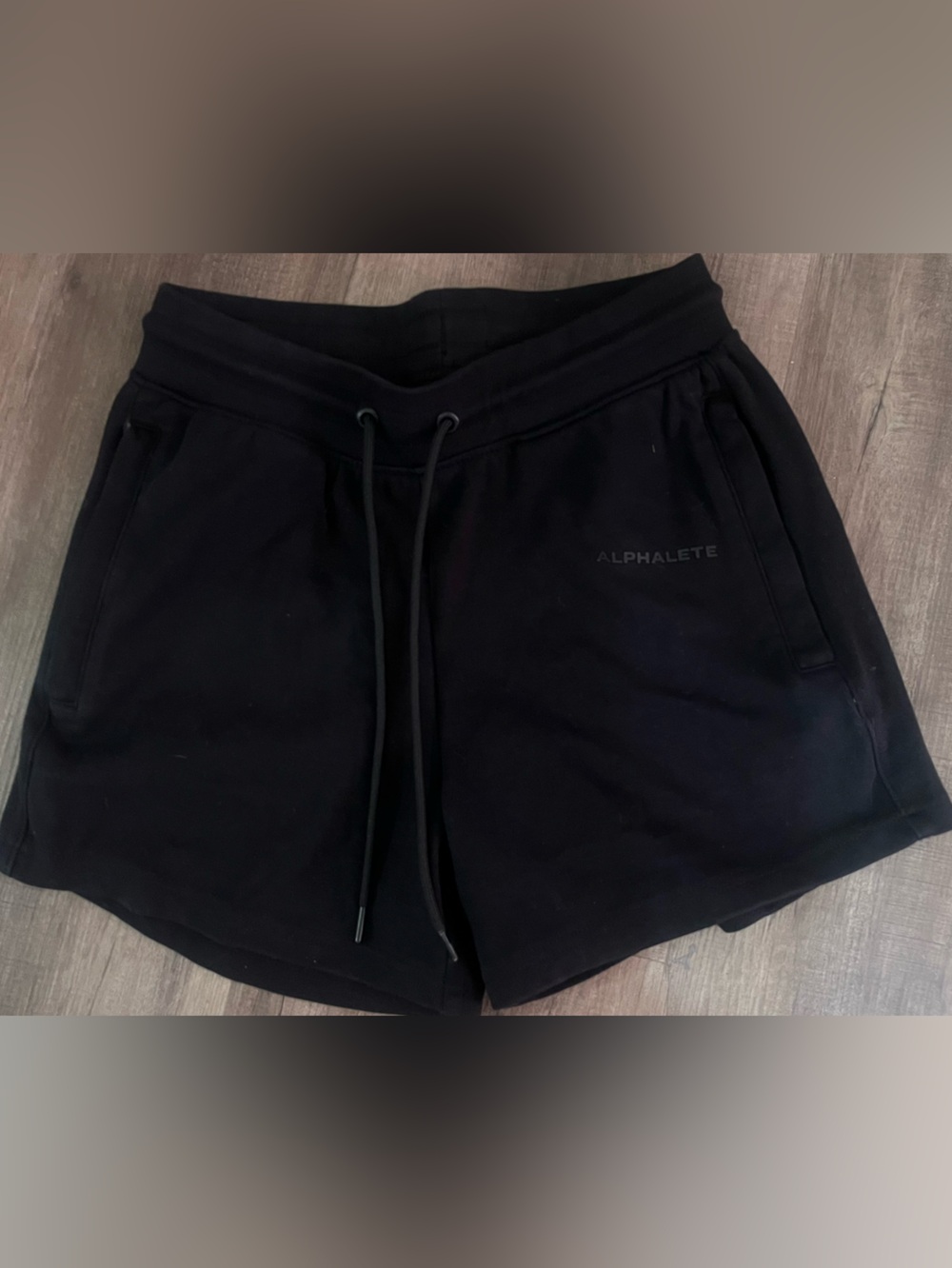 Alphalete Black Mid-Rise Sweatpants